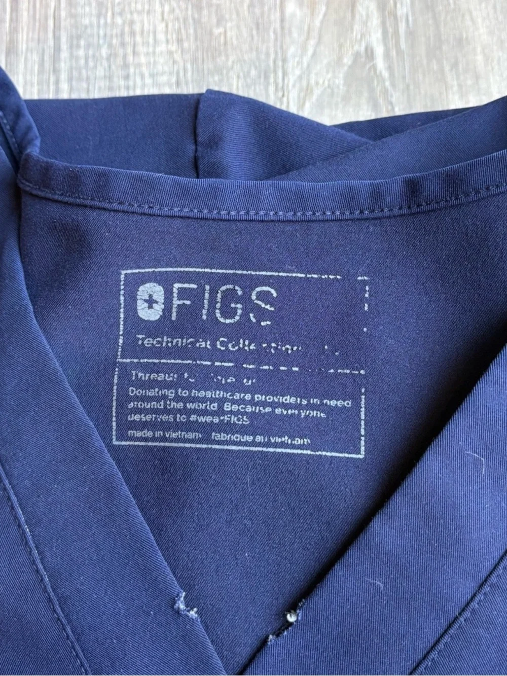 Figs Set in Navy